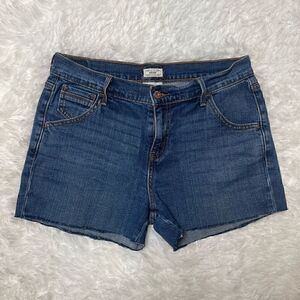 Vintage Levis 515 Bermuda Shorts Jeans Cut Off Raw Hem Womens Size 6